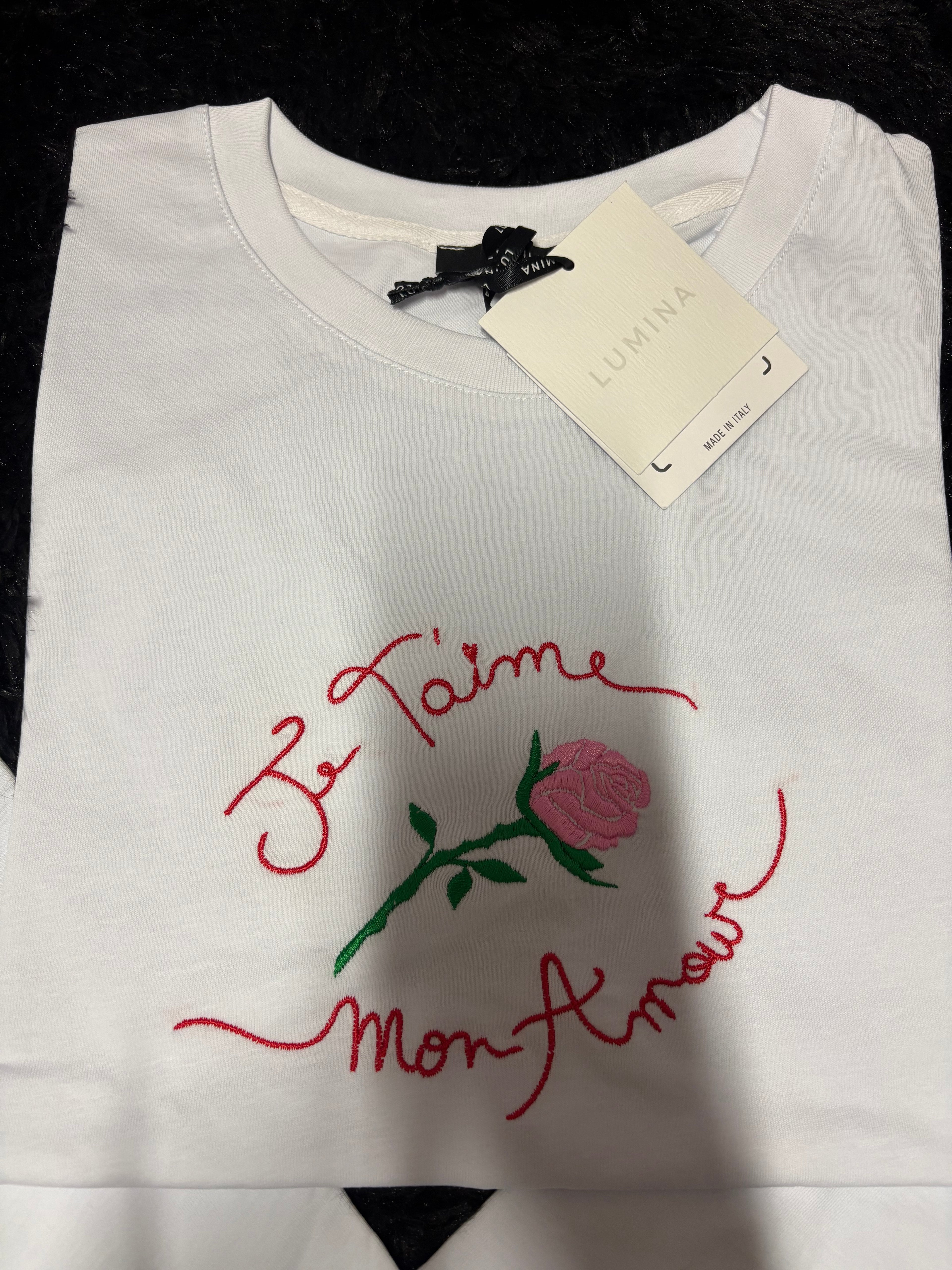 T-shirt Lumina Love